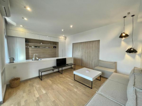 Metro apartment